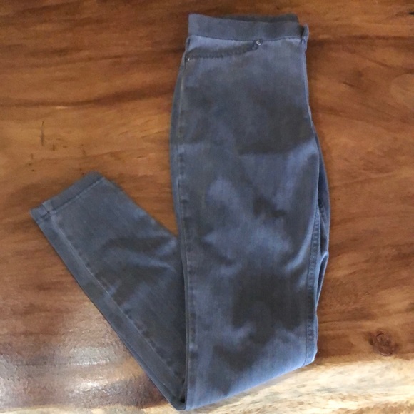 HUE, Heather Gray Skinny Leg Jeggings, Size 6/8 Item #2133 - Picture 1 of 4